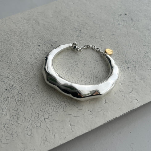 LUNA bangle